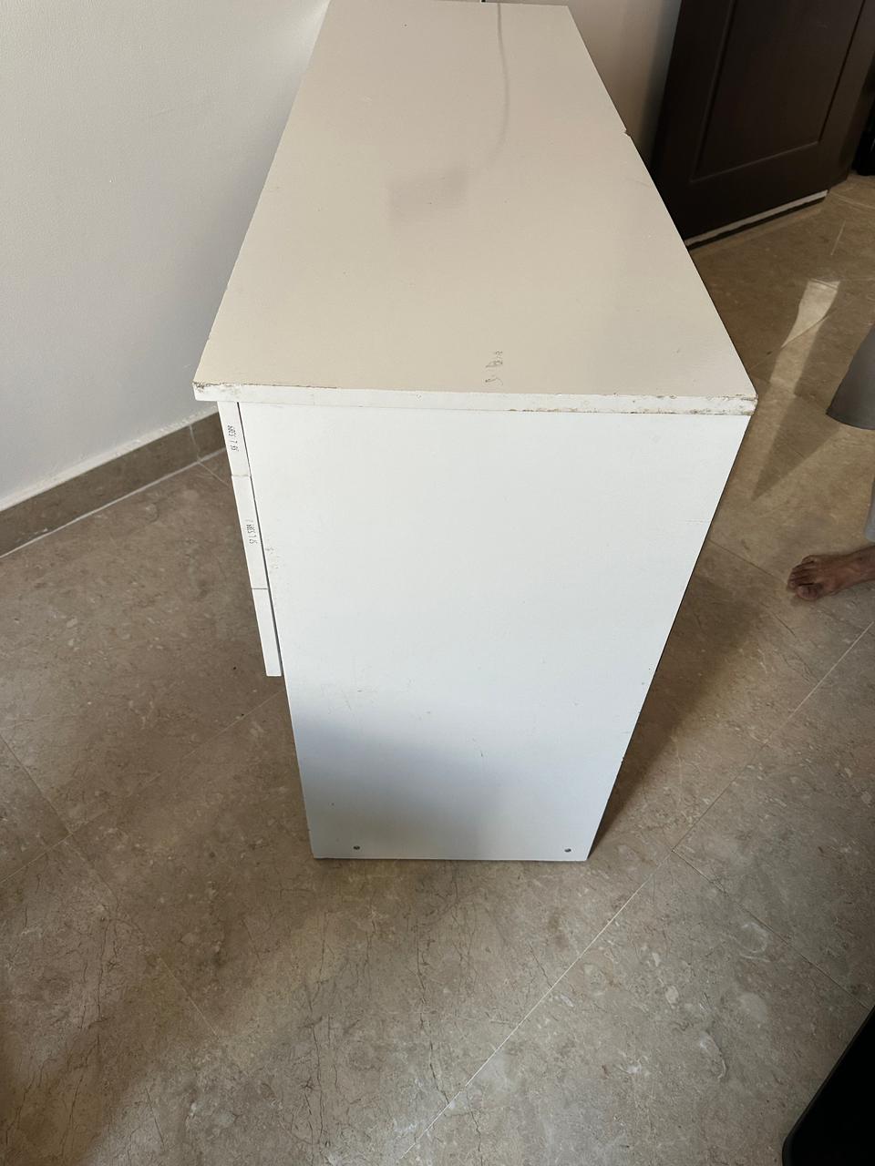 White Study Table/Dresser with 2 Drawers - Great Condition! Only OMR 20!