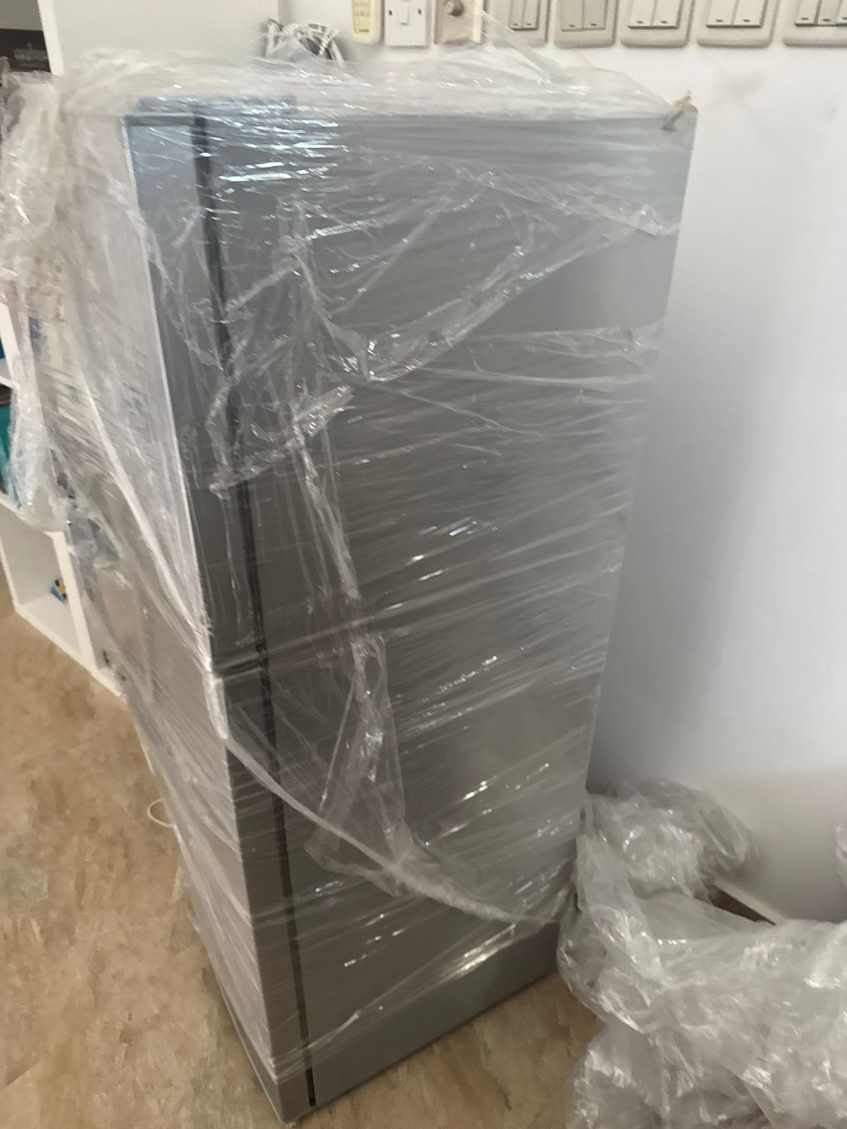 Bompani Medium-Sized Fridge - Great Condition! Only OMR 60!